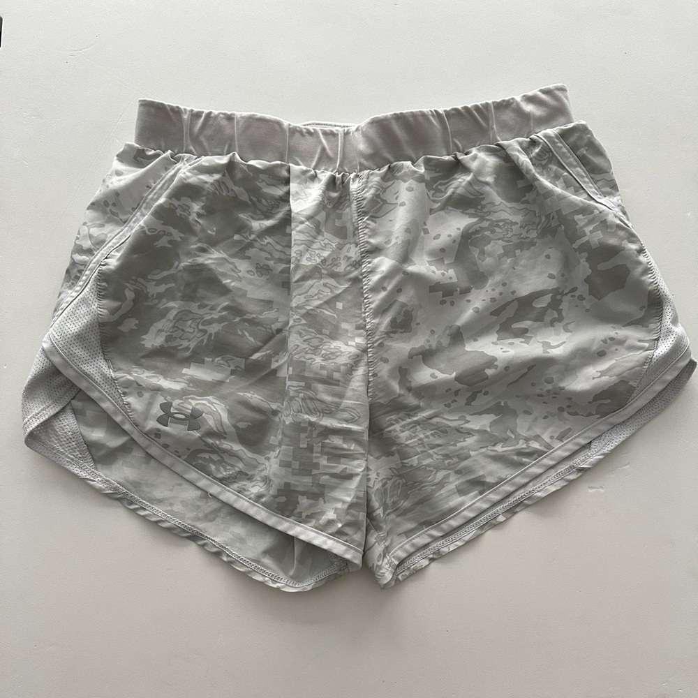 Women's under armor Gray Camouflage Shorts